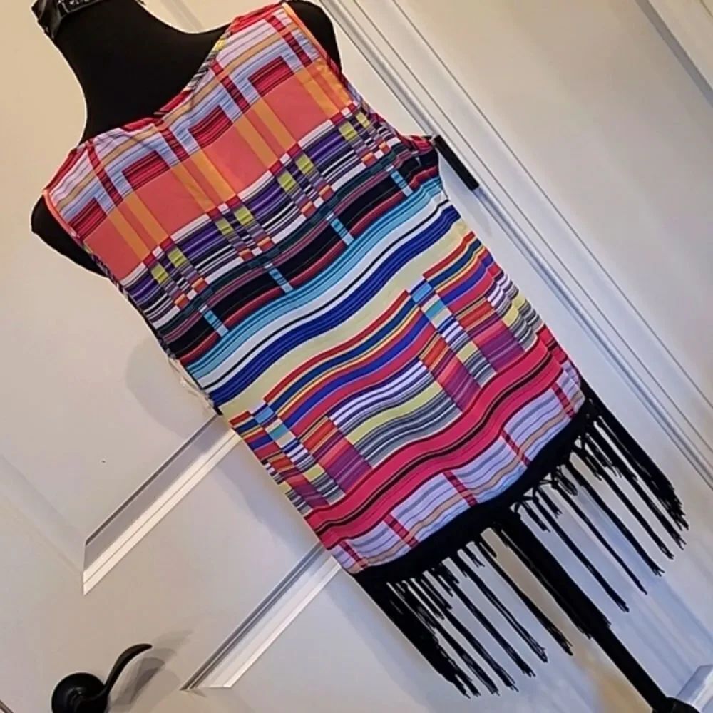 Unique Spectrum Colorful Fringe Bottom Top - Picture 4 of 10